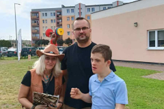 39