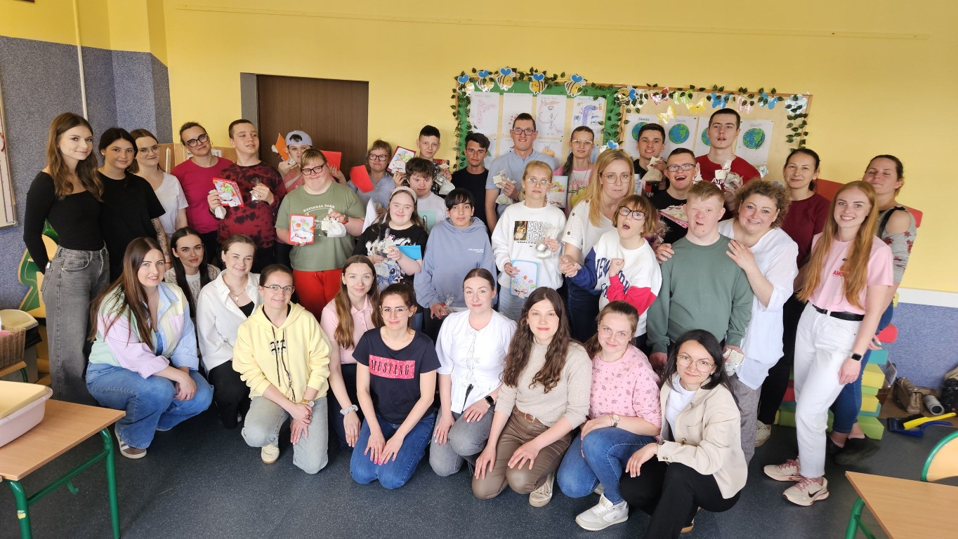 Kreatywne warsztaty na Dzień Mamy – 09.05.2026